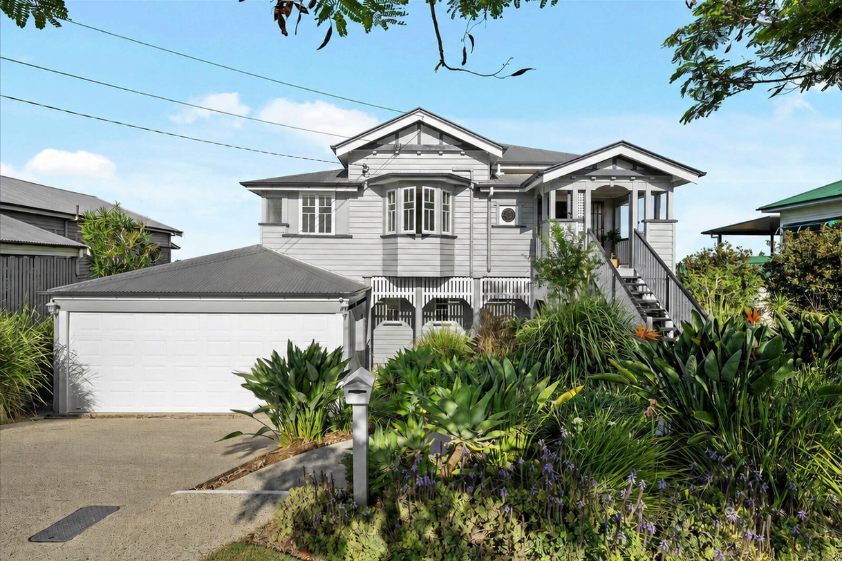 Camp Hill Queenslander renovation by värme homes